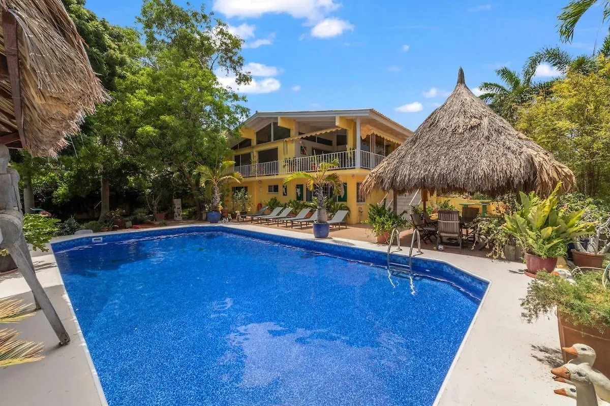 Villa Cas Grandi, Curacao Willemstad 0*,